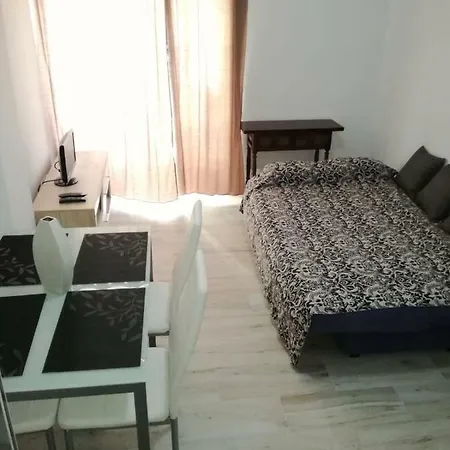 El Carmen Beach Apartment Sea View - Pool & Wifi , Los Cristianos - First Line * Los Cristianos (Tenerife)